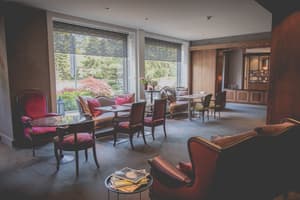 thumbnail: Dining