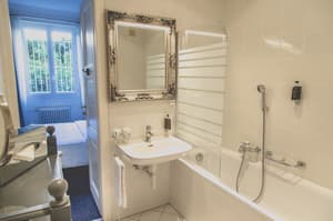 thumbnail: Bathroom