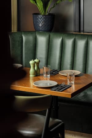 thumbnail: Restaurant