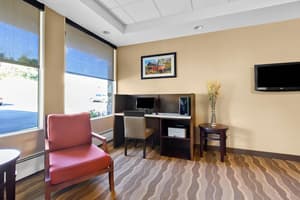 thumbnail: Business center