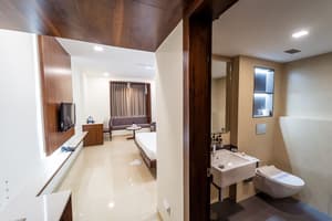 thumbnail: Room