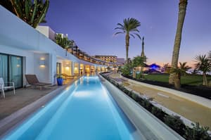 thumbnail: Outdoor pool