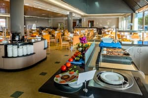 thumbnail: Restaurant