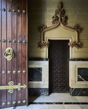 thumbnail: Interior detail