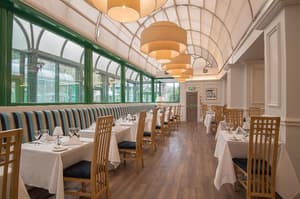thumbnail: Restaurant