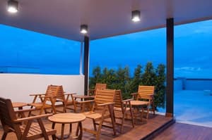 thumbnail: Terrace/patio