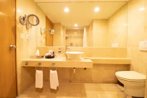 thumbnail: Bathroom