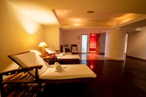 thumbnail: Spa reception