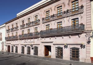 thumbnail: Exterior