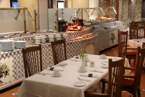 thumbnail: Dining