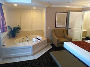 thumbnail: Jetted tub