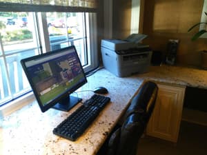 thumbnail: Business center