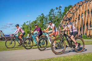 thumbnail: Bicycling