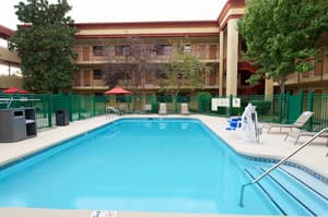 thumbnail: Outdoor pool