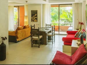 thumbnail: Living room
