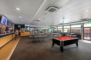 thumbnail: Sports bar
