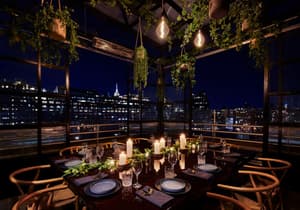 thumbnail: Outdoor dining