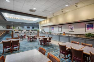 thumbnail: Breakfast area