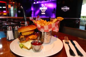 thumbnail: Restaurant