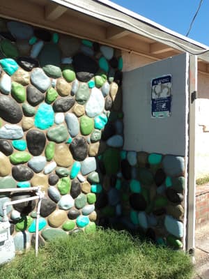 thumbnail: Exterior detail