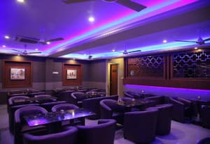 thumbnail: Restaurant