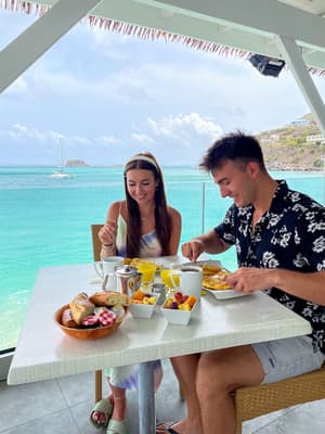 thumbnail: Beach/ocean view