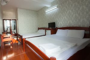 thumbnail: Room