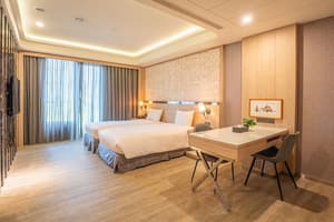 thumbnail: Interior