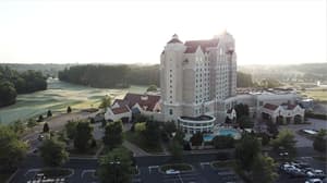 thumbnail: Tennis court