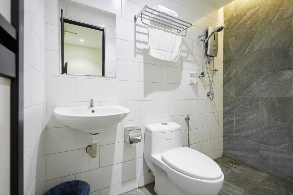 175681761dcfa702aff0d1e249d0d415.jpg