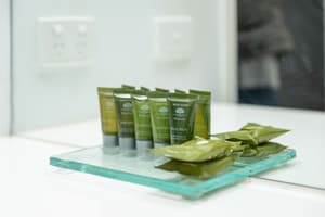 thumbnail: Bathroom amenities