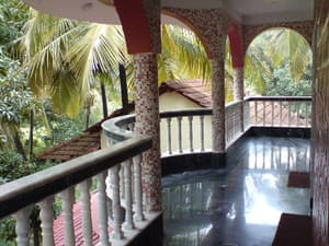 thumbnail: Balcony