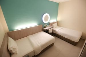 thumbnail: Room