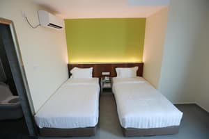 thumbnail: Room