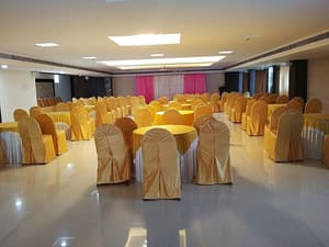 thumbnail: Banquet hall