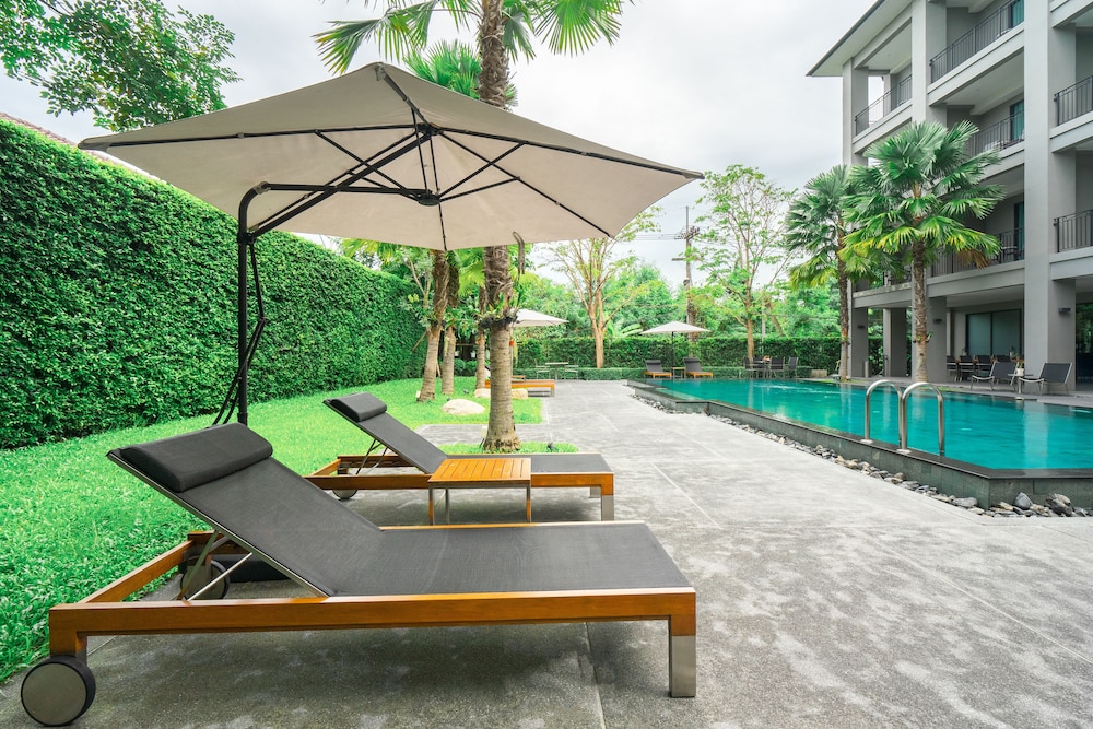 Sundeck