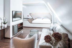thumbnail: Living area
