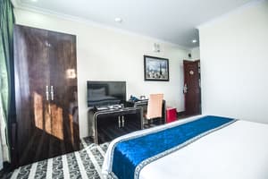thumbnail: Room