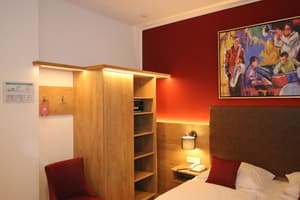 thumbnail: Room