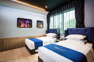 thumbnail: Room
