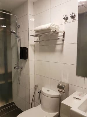 thumbnail: Bathroom