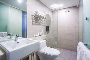 thumbnail: Bathroom