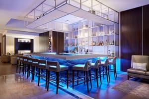 thumbnail: Lounge
