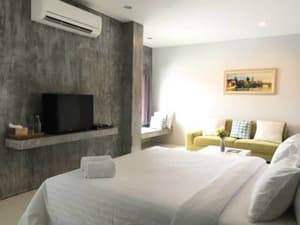 thumbnail: Room