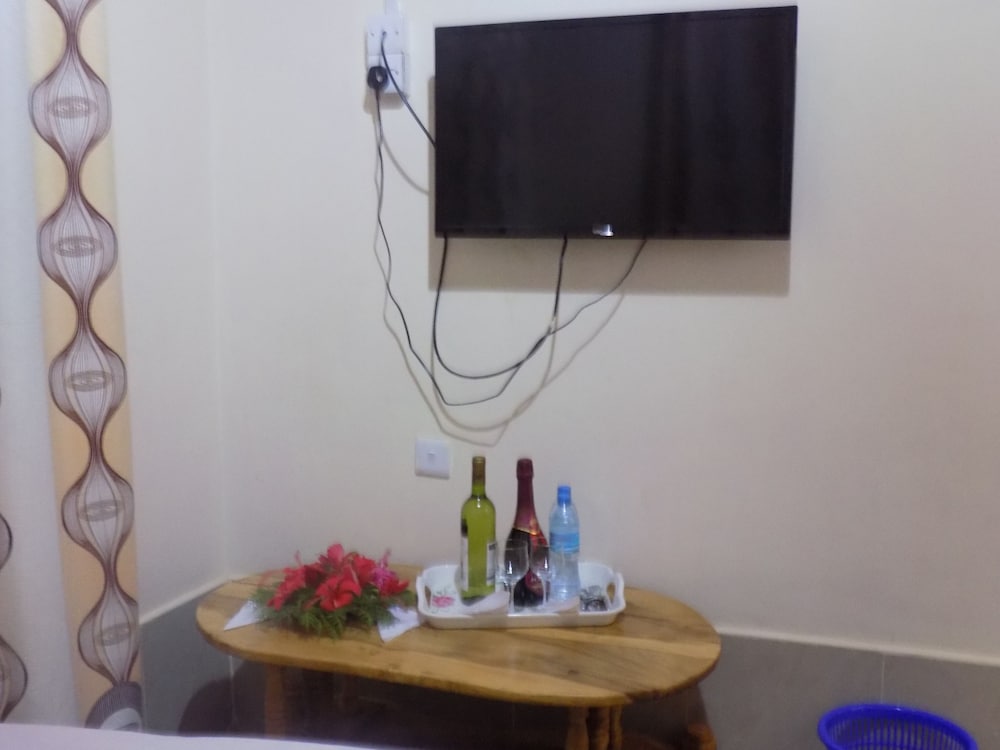 In-room business center