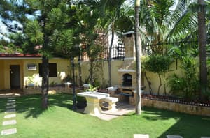 thumbnail: Exterior