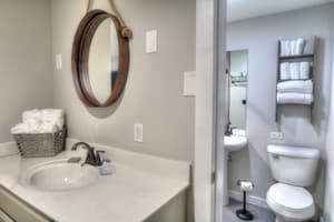 thumbnail: Bathroom