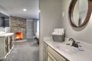 thumbnail: Bathroom sink