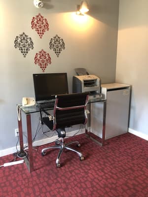 thumbnail: Business center