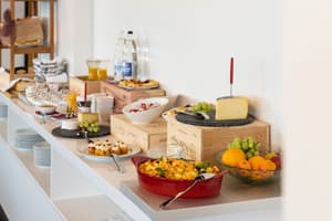 thumbnail: Breakfast buffet